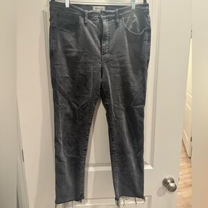 Madewell Stovepipe Jeans Womens Size 32 Gray/charcoal Raw
Hem Stretchy